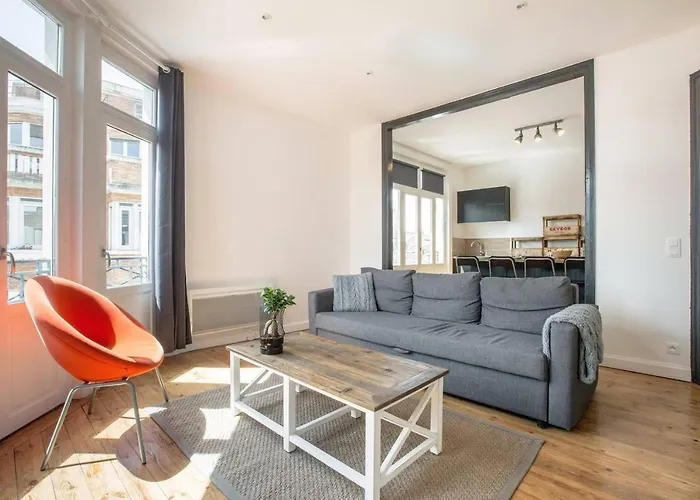 Grand 85m2 De Standing, Hyper Centre/gare ليل