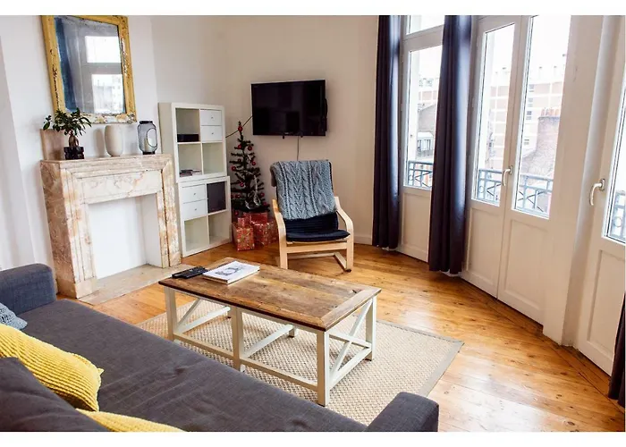 Grand 85m2 De Standing, Hyper Centre/gare شقة ليل